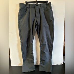 Nike Golf Pants Men’s 33x30